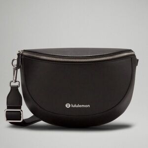 Lululemon Cactus leather alternative saddle bag crossbody black